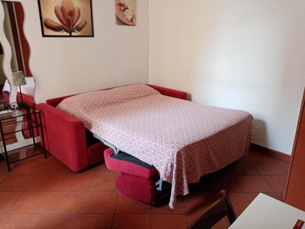 Casa Vacanze Little Queen Roma Exterior foto